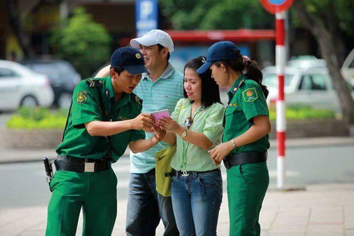 Bureau d' assistance aux touristes à Hanoi 