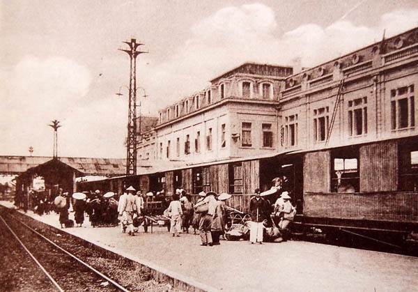 gare-de-hanoi-1920