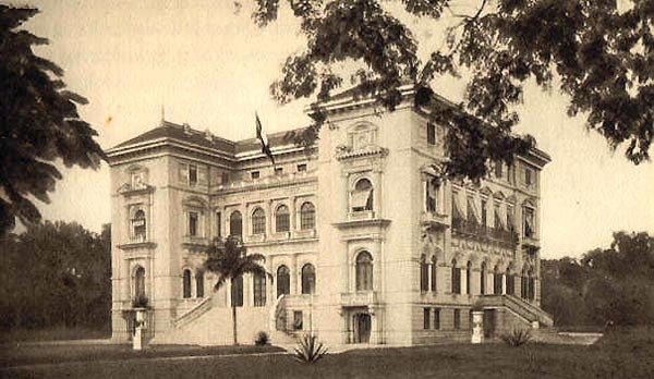 palais-du-gouverneur-hanoi-1920