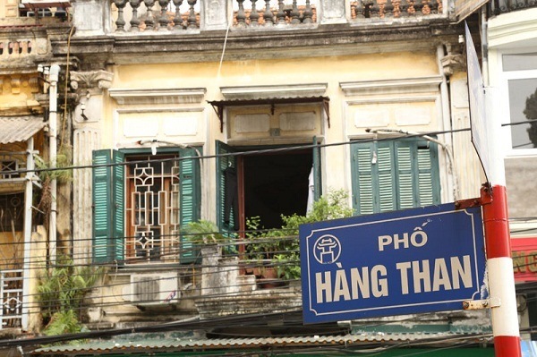 rue-hang-than-hanoi